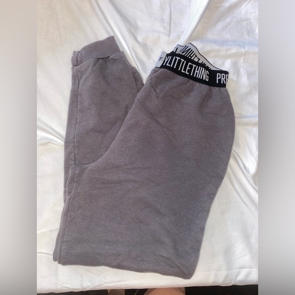 Pretty Little Thing Sweatpants - Size 6 - Picture 3 of 3